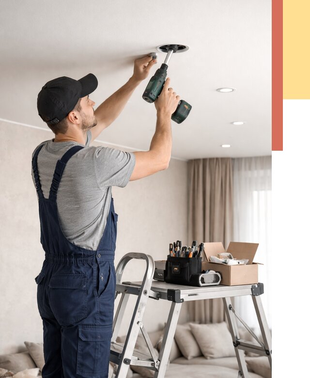 Установка и монтаж точечных светильников в натяжной потолок в Чебаркуле от 1933 руб. | ОТДЕЛОЧНИК-Чбр